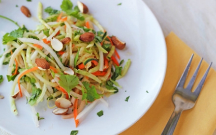 Рецепты салатов с редькой дайкон - только самые вкусные