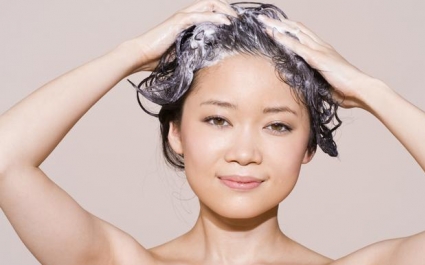 Как правильно мыть волосы: секреты и видео