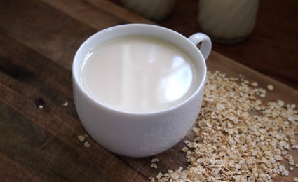 Овсяное молоко: польза продукта, лучшие рецепты