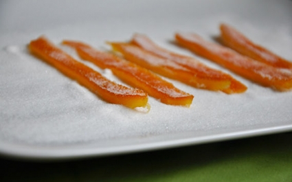 Как сделать вкусные цукаты из апельсиновых корок: рецепты