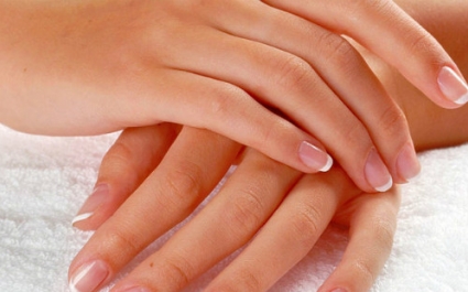 Сухая кожа вокруг ногтей: домашние рецепты лечения
