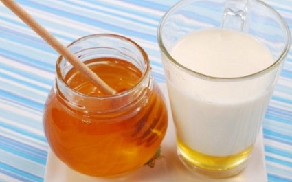 Молоко с содой от кашля: рецепты полезного напитка