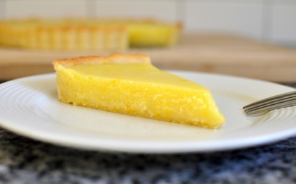 Лимонный тарт: простой рецепт с фото
