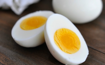 Как сварить яйца вкрутую: необычный способ