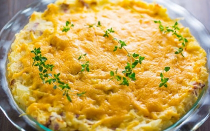Картофельная запеканка из пюре с сыром: рецепт